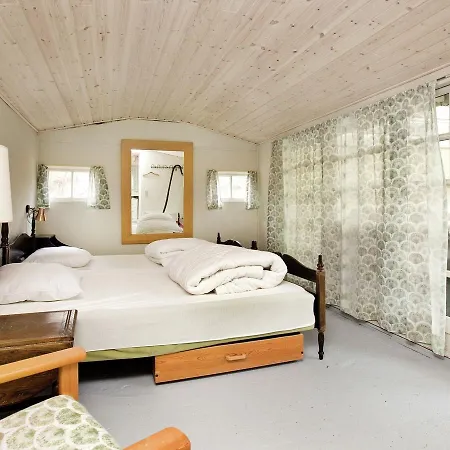 Three-bedroom Holiday In 19 Дом отдыха
